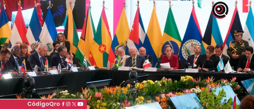 La presidenta Claudia Sheinbaum propuso realizar una cumbre por el bienestar económico de América Latina y el Caribe, con el objetivo de hacer realidad la integración económica de la región sobre la base de la prosperidad compartida y respeto mutuo. Foto: Especial