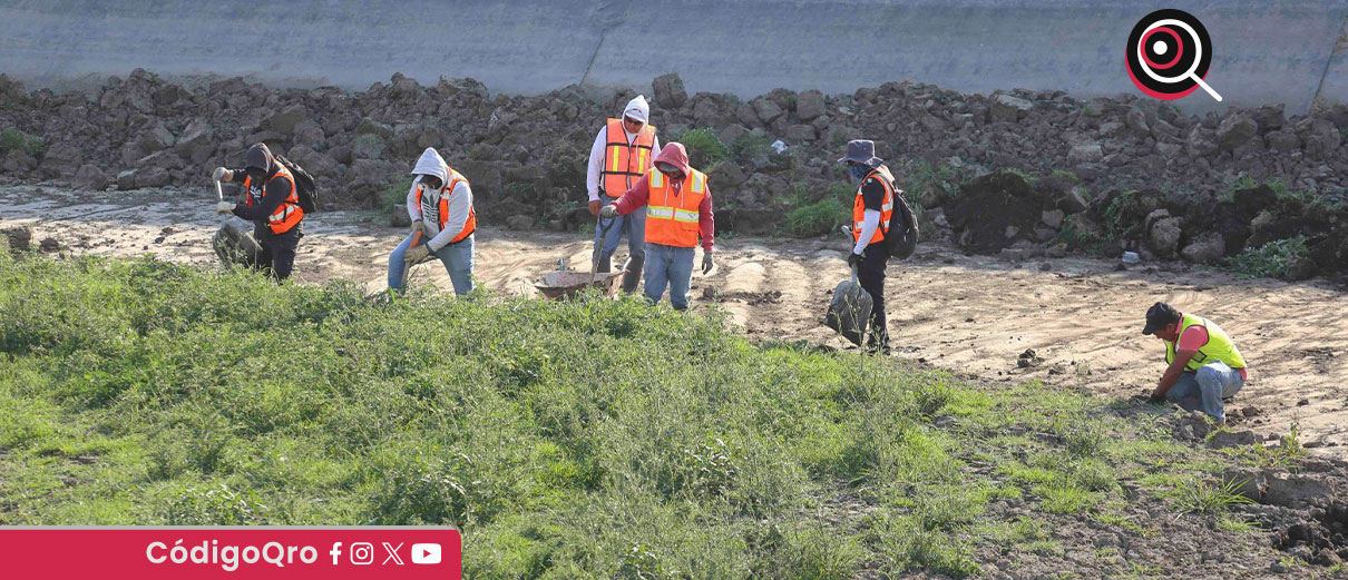Supervisan limpieza de drenes en Puerta Real y Ejido Pueblito
