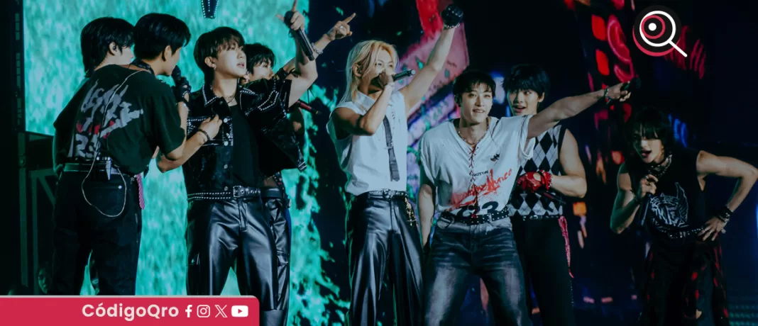 Stray Kids