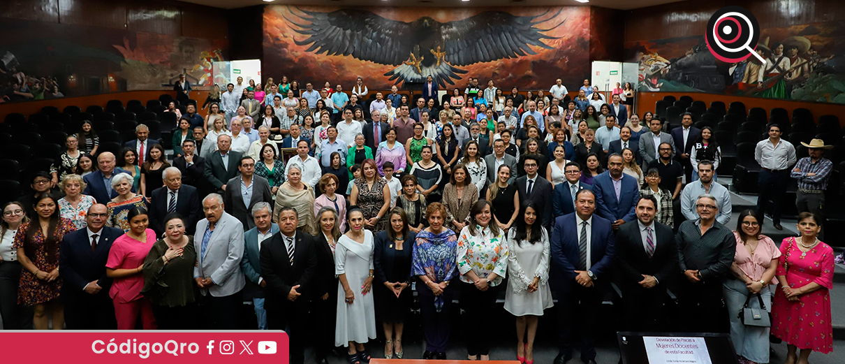 UAQ reconoce la trayectoria de cuatro mujeres pioneras del derecho