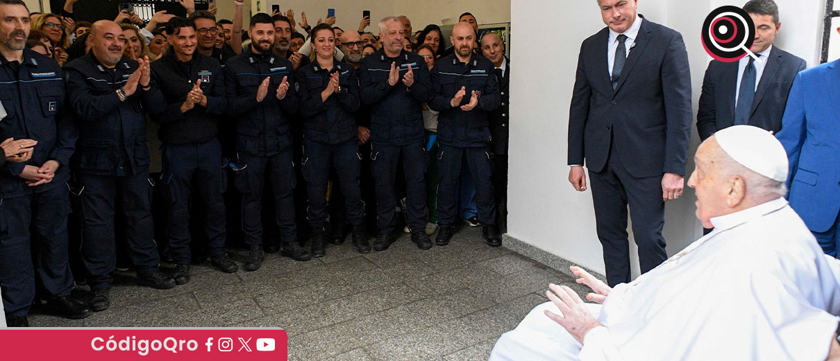 Papa Francisco visita cárcel en Jueves Santo, pese a convalecencia