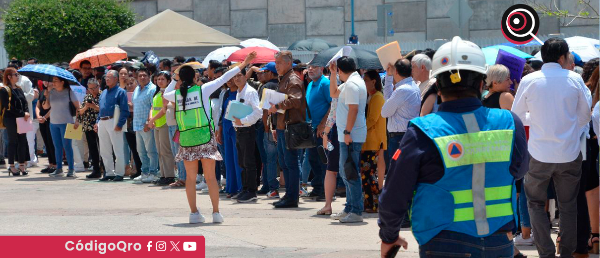 Evacúan en simulacro a mil 200 trabajadores del Centro Cívico