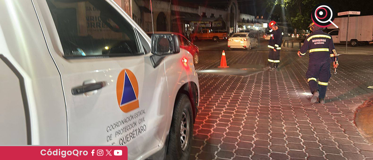 Controlan incendio en una coladera de la colonia Satélite