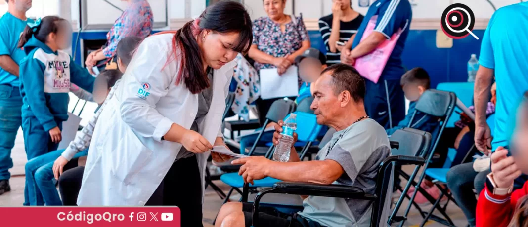 DIF Municipal de Querétaro mantiene caravanas Acción por tu Salud. Foto: Especial