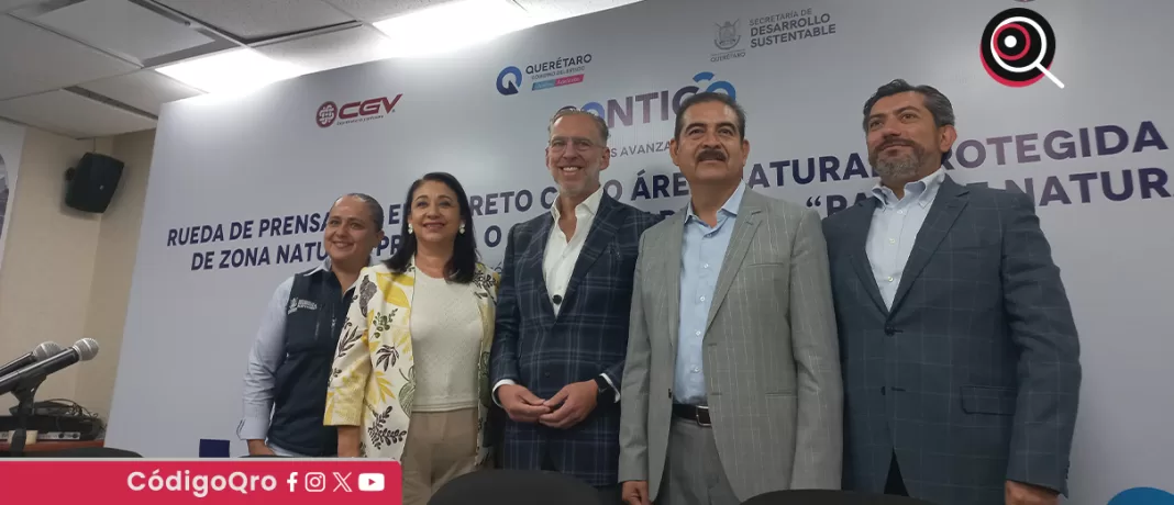 Marco Del Prete detalló que el decreto fue publicado el 5 de mayo en el Periódico oficial del gobierno estatal; este espacio tiene una superficie de 100 hectáreas de pino y encino que colindan con el municipio de Huimilpan y el estado de Michoacán. Foto: Mónica Gordillo