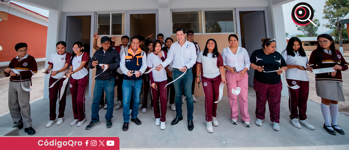 Rodrigo Monsalvo entrega obras de infraestructura educativa