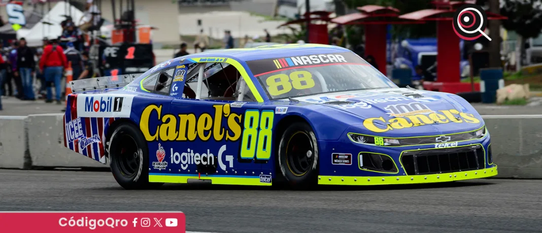 Rubén García conversó con CódigoQro sobre su participción en la carrera de Nascar en Querétaro. Foto: Especial
