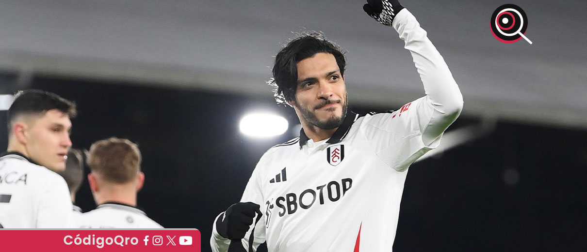 Raúl Jiménez renueva con Fulham hasta 2026