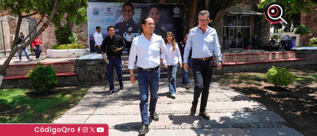El alcalde Josué Guerrero destacó la disposición del personal de la CEA para colaborar con el municipio; el objetivo es garantizar el derecho humano al agua para la población. Foto: Especial