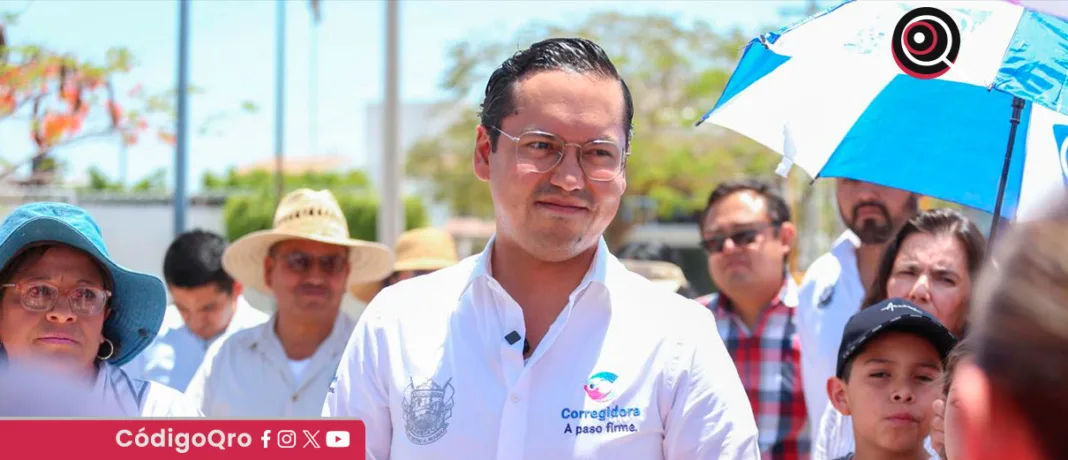 El presidente municipal de Corregidora, Chepe Guerrero, celebró la ratificación de las calificaciones crediticias de Fitch y Moody's. Foto: Especial