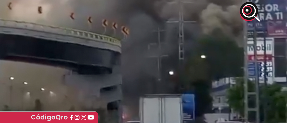 Reportan incendio a un costado de avenida 5 de Febrero