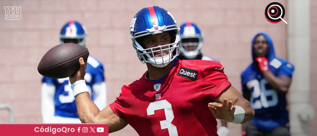 Russell Wilson inició sus entrenamientos como nuevo quarterback de los New York Giants. Foto: Especial